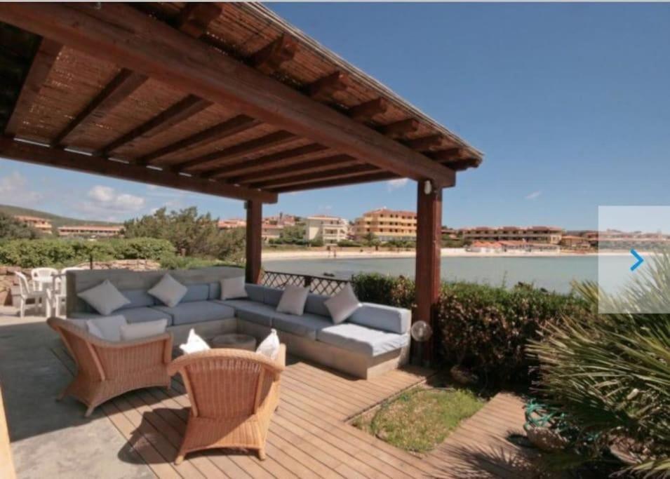 Apartment Pied Dans L'Eau غولفو أرانتْشي المظهر الخارجي الصورة