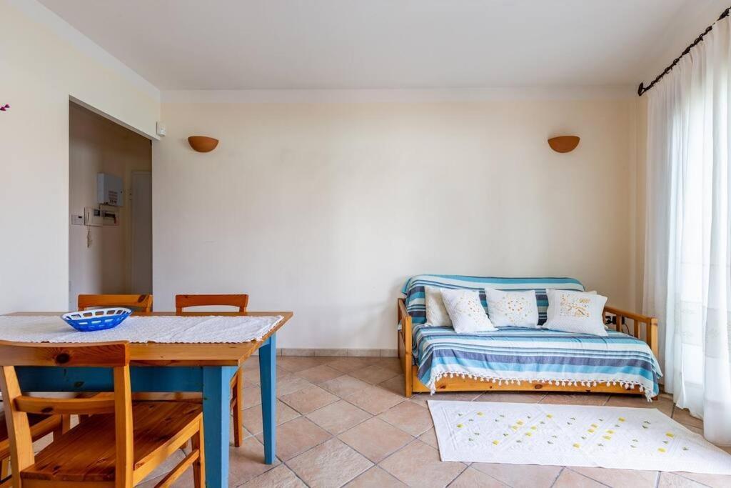 Apartment Pied Dans L'Eau غولفو أرانتْشي المظهر الخارجي الصورة